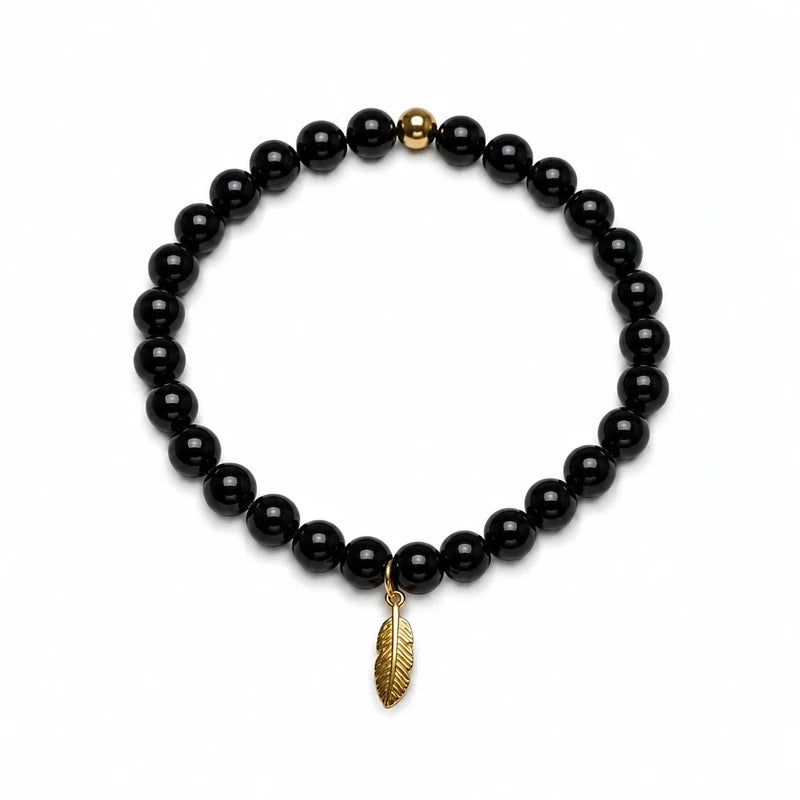 Bracelet en onyx noir naturel & plume dorée – Fait main – Élégant et intemporel